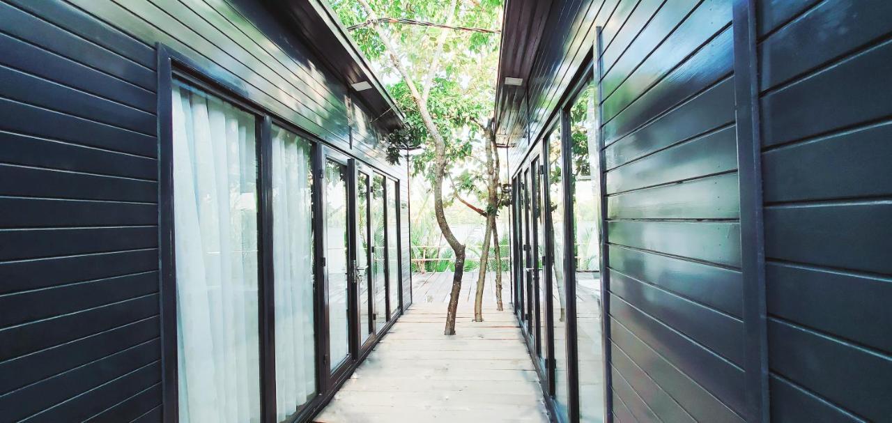 Kampot Riverfront Boutique Екстериор снимка