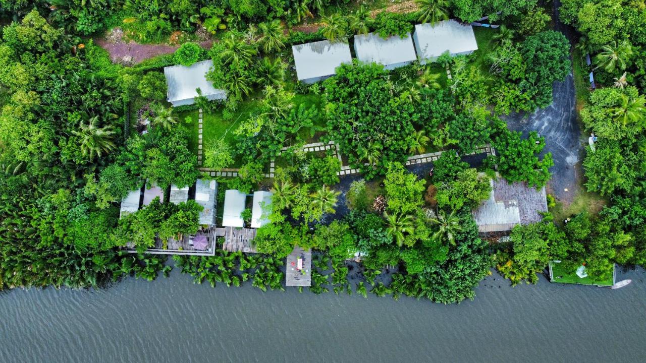 Kampot Riverfront Boutique Екстериор снимка