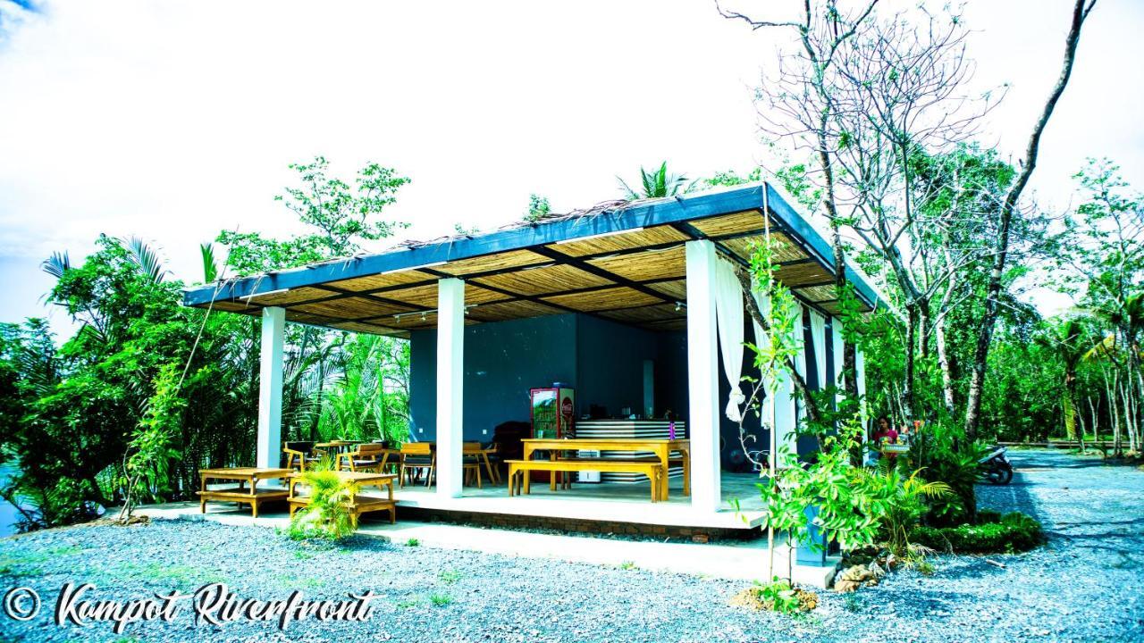 Kampot Riverfront Boutique Екстериор снимка